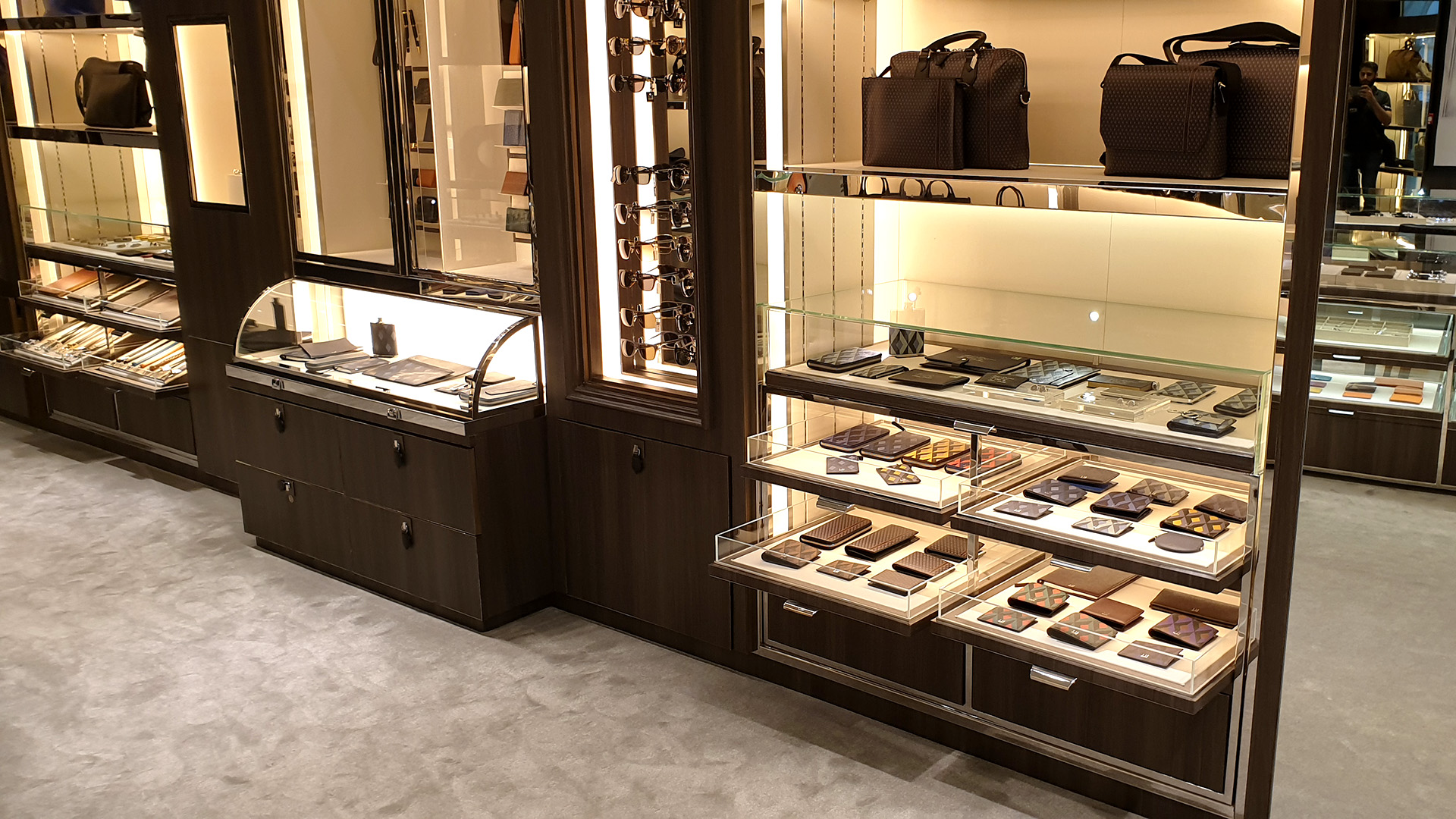 Refurbished Interior for Dunhill in Villagio using 3M DiNOC - implemented by ME Visual, Qatar